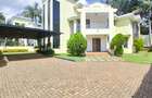 5 Bed Townhouse with En Suite in Lavington - 1