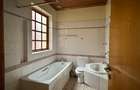4 Bed Townhouse with En Suite in Kilimani - 17