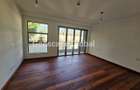 3 Bed Apartment with En Suite in Rosslyn - 10