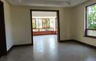 5 Bed Villa with En Suite in Spring Valley - 7