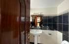 6 Bed House with En Suite in Gigiri - 11