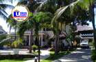 6 Bed House with En Suite in Watamu - 1