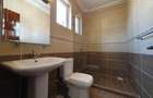 3 Bed Apartment with En Suite at River Gardens Park - 11