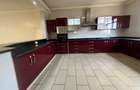 3 Bed Apartment with En Suite in Kilimani - 9
