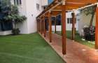 Furnished 2 Bed Apartment with En Suite at Chilly Breeze Apartments - 13