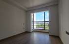 3 Bed Apartment with En Suite in Riverside - 8