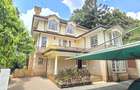 5 Bed Townhouse with En Suite in Lavington - 1