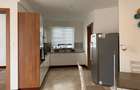 Serviced 2 Bed Apartment with En Suite in Parklands - 7
