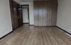 3 Bed Apartment with En Suite in Kilimani - 8