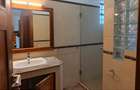 5 Bed Townhouse with En Suite in Spring Valley - 6