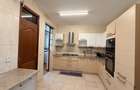 Furnished 3 Bed Apartment with En Suite in Kilimani - 5