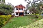 6 Bed Townhouse with En Suite at Kilimani Road - 4
