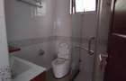 2 Bed Apartment with En Suite in Dennis Pritt - 12