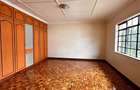 4 Bed Townhouse with En Suite at Lavington - 6
