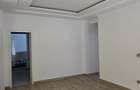 Serviced 6 Bed Apartment with En Suite at Parklands - 11