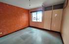 3 Bed Apartment with En Suite in Upper Hill - 6