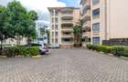 3 Bed Apartment with En Suite in Kileleshwa - 8