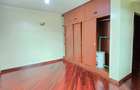 5 Bed Townhouse with En Suite in Lavington - 7