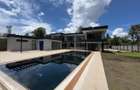 5 Bed Villa with En Suite in Nyari - 1