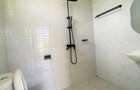 4 Bed Townhouse with En Suite at Eastern Bypass - 14