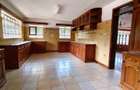 5 Bed House with En Suite in Nyari - 7