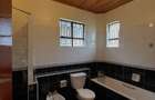 4 Bed Townhouse with En Suite at Maji Mazuri - 8