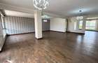 4 Bed Apartment with En Suite in General Mathenge - 4