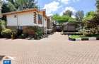 5 Bed Townhouse with En Suite at Lavington Green - 16