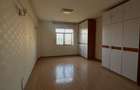 3 Bed Apartment with Swimming Pool in Kilimani - 9