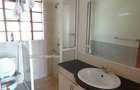 2 Bed Apartment with En Suite in Westlands Area - 12