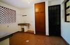 3 Bed Apartment with En Suite at 2026-536 3 Bed - 28