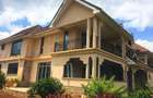 7 Bed Villa with En Suite in Runda - 3