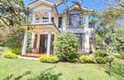 4 Bed House with En Suite in Nyari - 1