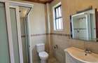 4 Bed Townhouse with En Suite in Lavington - 11
