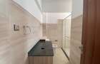 3 Bed Apartment with En Suite at Parklands - 7