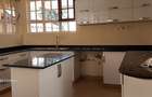 4 Bed Townhouse with En Suite in Westlands Area - 9