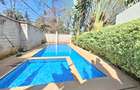 5 Bed Townhouse with En Suite at Lavington Green. - 15
