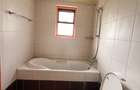 4 Bed Apartment with En Suite in Riverside - 8