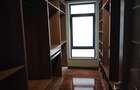 5 Bed Townhouse with En Suite in Lavington - 18