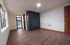 5 Bed Townhouse with En Suite in Lavington - 13