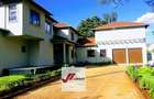 5 Bed House with En Suite in Runda - 7