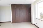 3 Bed Apartment with En Suite at City Mall - 10