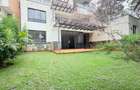 5 Bed Townhouse with En Suite in Lavington - 1