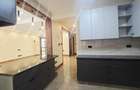 4 Bed Townhouse with En Suite in Redhill - 9