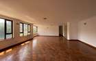 3 Bed Apartment with En Suite in Westlands Area - 5