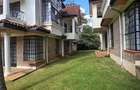 5 Bed Townhouse with En Suite at Lavington Green - 9