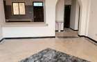 Serviced 2 Bed Apartment with En Suite at Tudor - 3