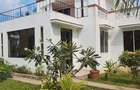 3 Bed Villa with En Suite at Mtwapa Donya - 4