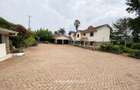 4 Bed House with Garden in Runda - 6