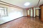 4 Bed Apartment with En Suite at Riverside Drive - 7